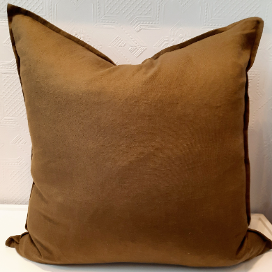 Linen cushion olive green 60cm 1